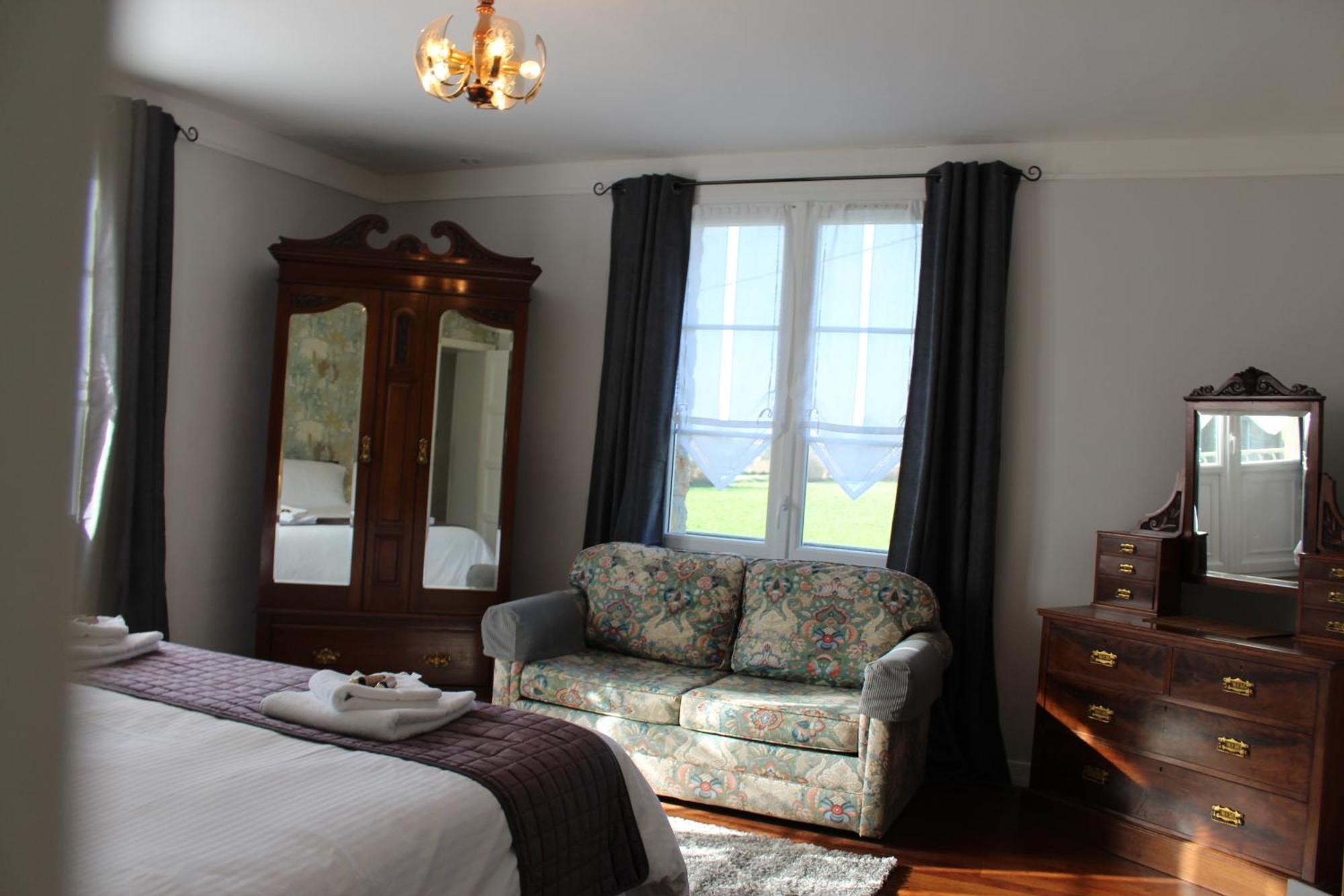 Le Clos Castel Raids Esterno foto