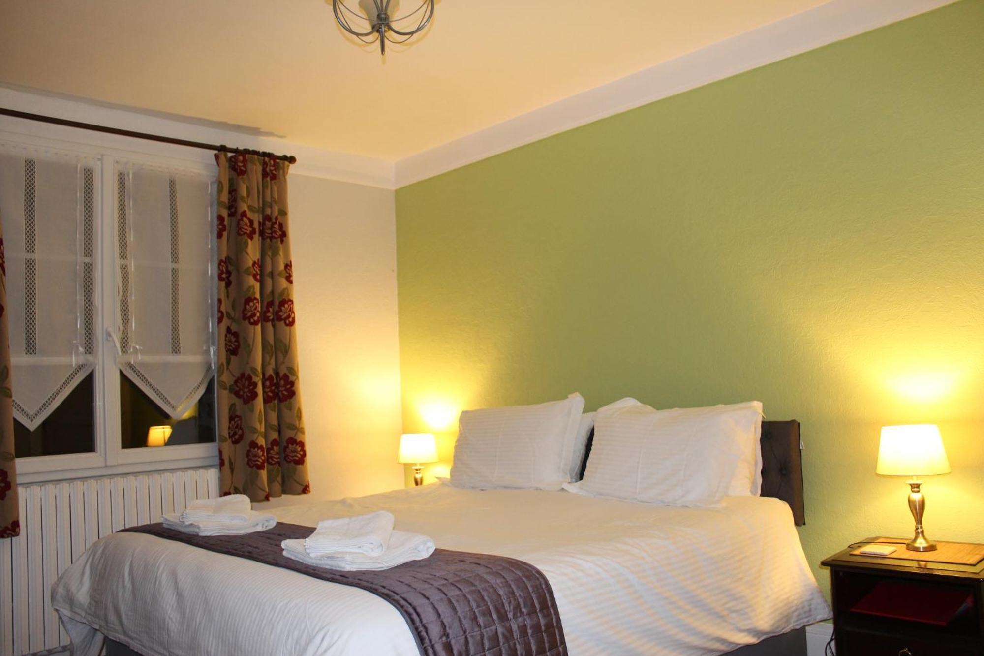 Le Clos Castel Raids Esterno foto