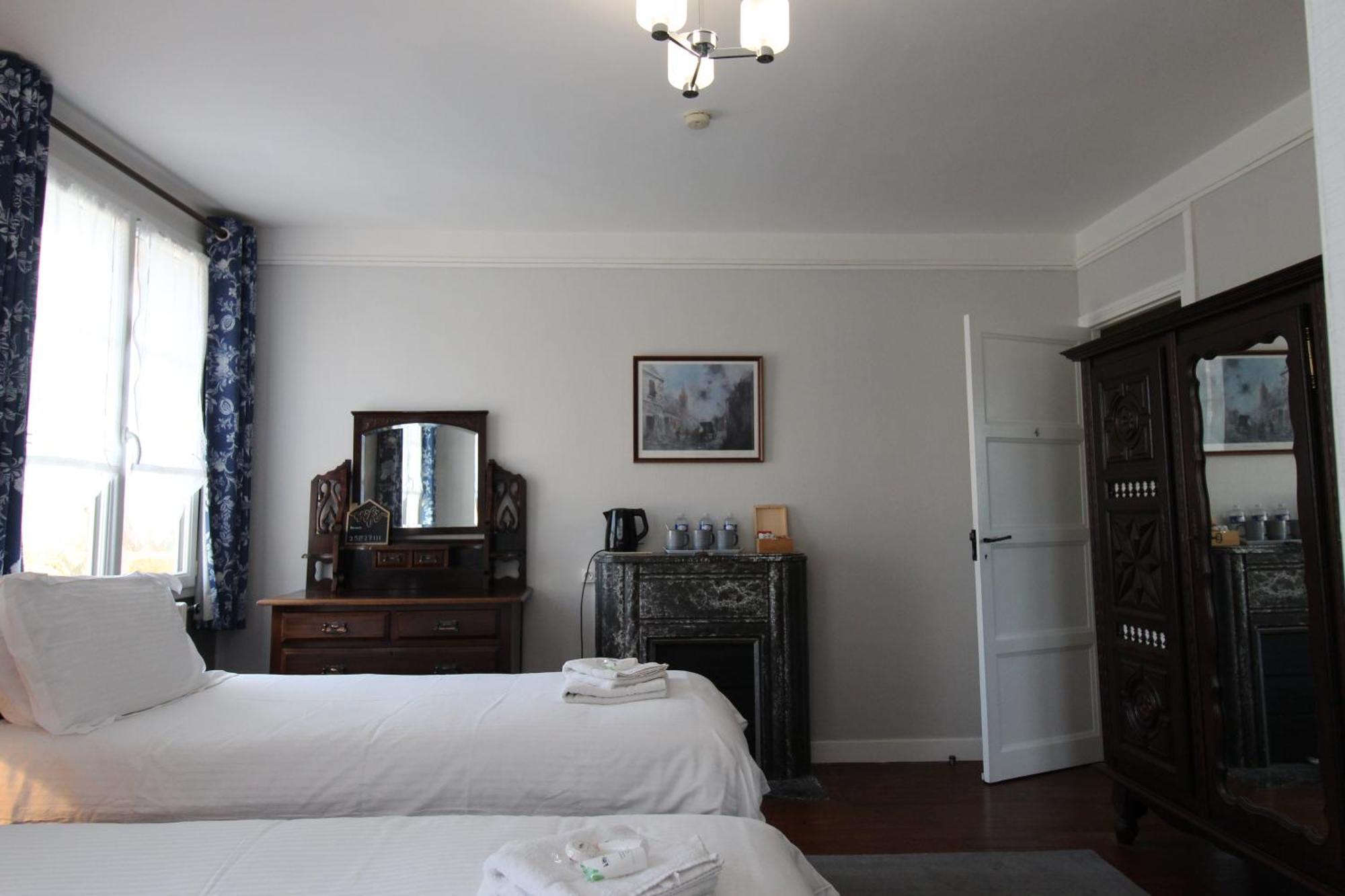 Le Clos Castel Raids Esterno foto