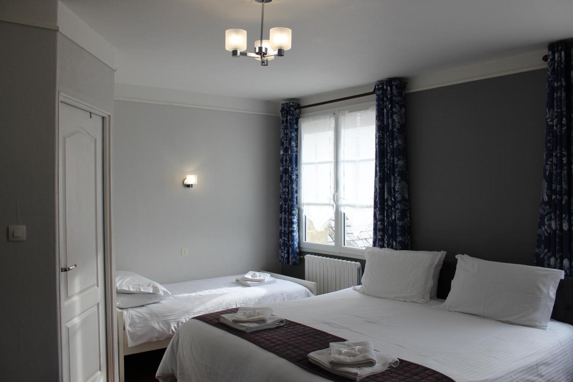 Le Clos Castel Raids Esterno foto